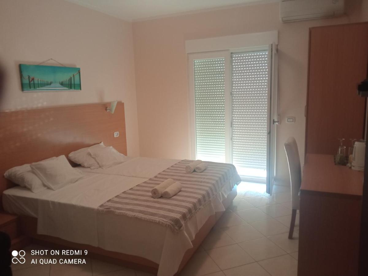 Apartmani Lux Sea Утєха Екстер'єр фото